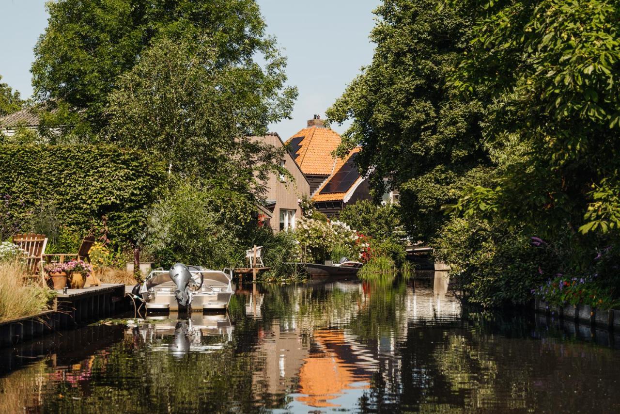 Guest house On The Lake